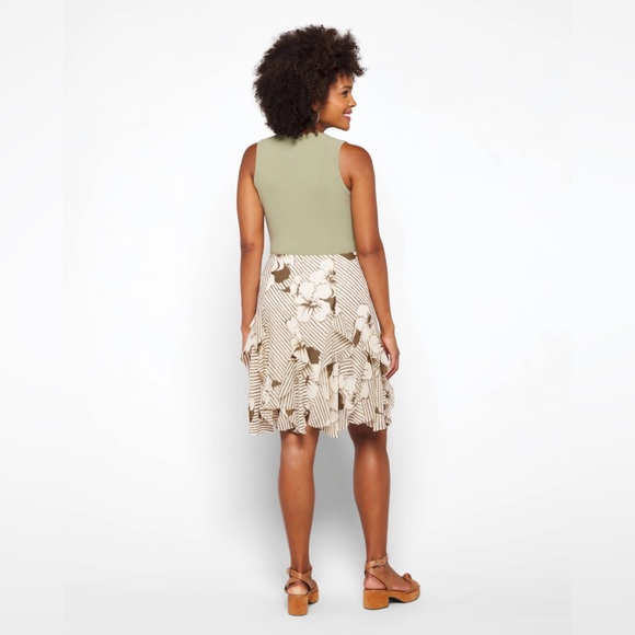 NWT Lauren Ralph Lauren Purple Label Ruffle Floral Skirt - Picture 6 of 15